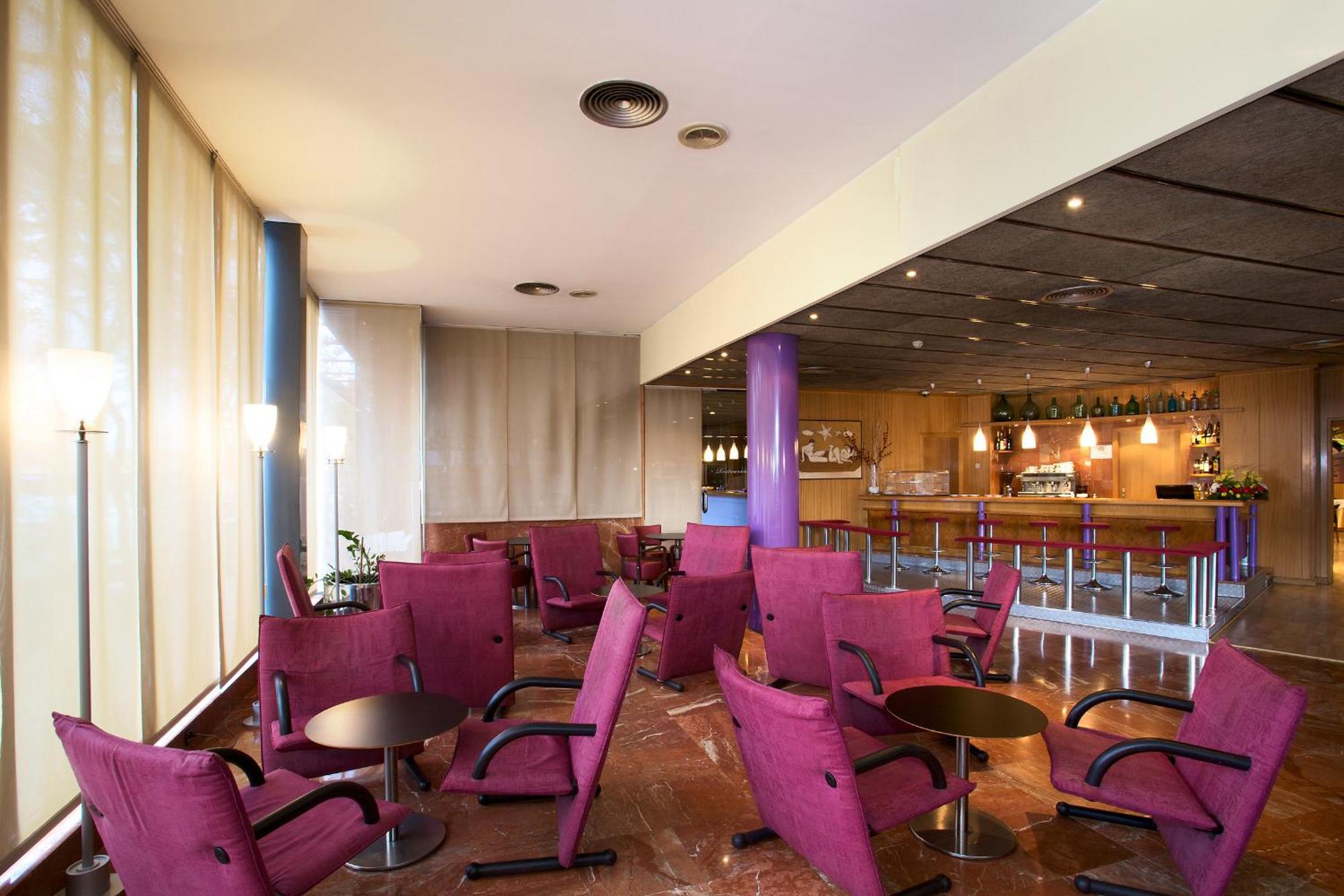 Hotel Domo Vilafranca del Penedès Restaurant billede