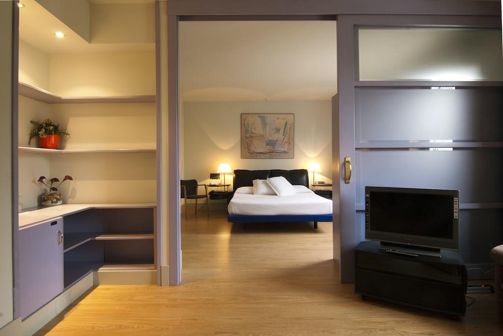 Hotel Domo Vilafranca del Penedès Eksteriør billede