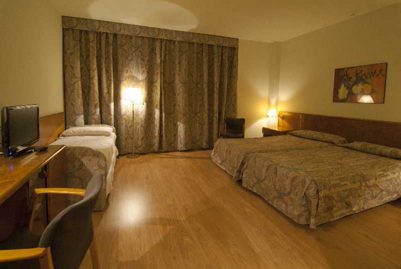 Hotel Domo Vilafranca del Penedès Eksteriør billede