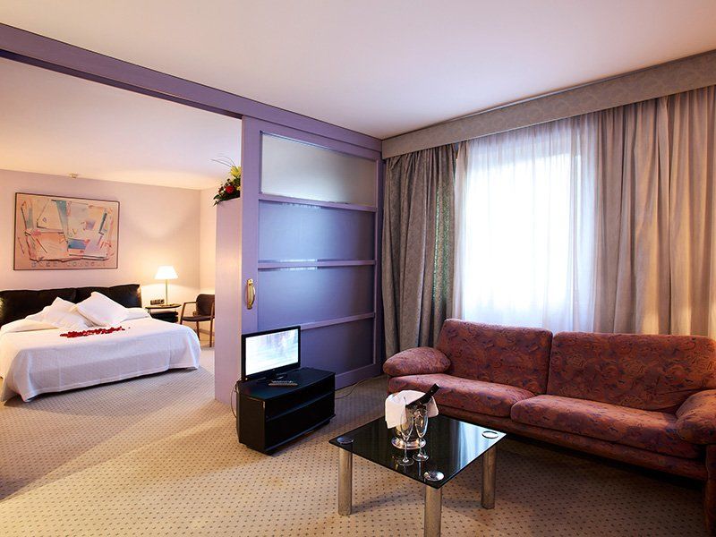 Hotel Domo Vilafranca del Penedès Eksteriør billede