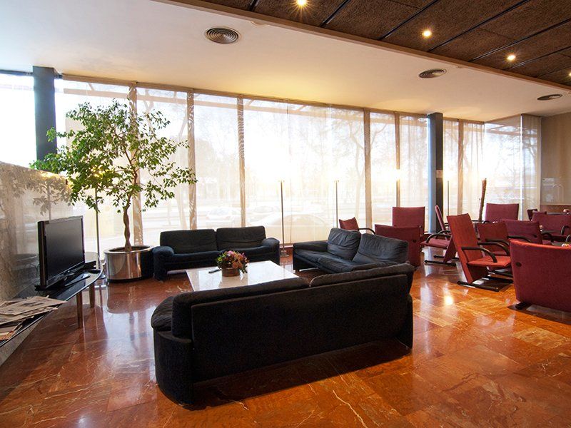 Hotel Domo Vilafranca del Penedès Eksteriør billede