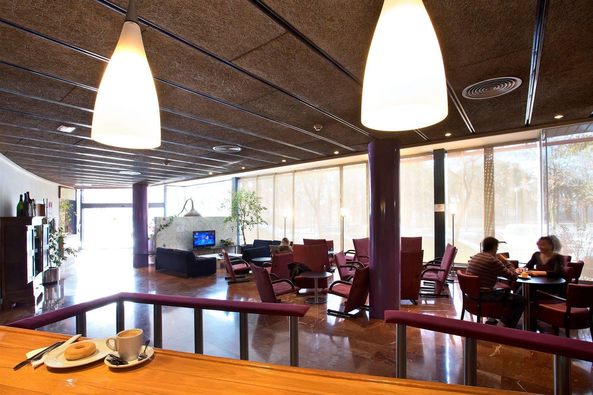 Hotel Domo Vilafranca del Penedès Restaurant billede